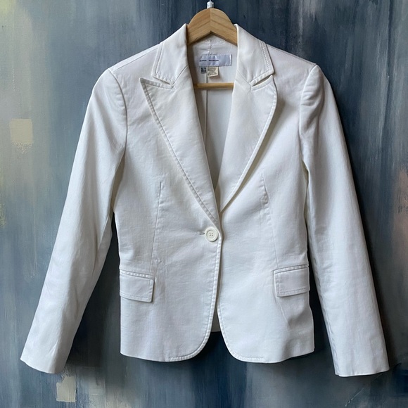 Zara Jackets & Blazers - EUC Zara Notched White Cotton Blazer Size 4